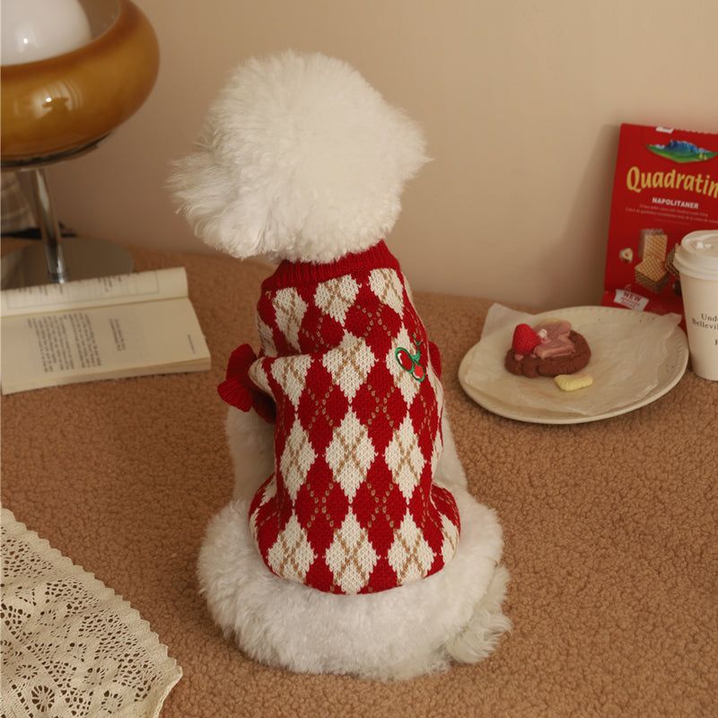 New Year cat clothing, autumn winter sweater, warm pet wear with red and white pattern.