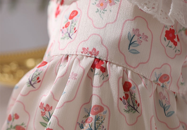 Breathable vintage-style summer pet cat dress with floral pattern.
